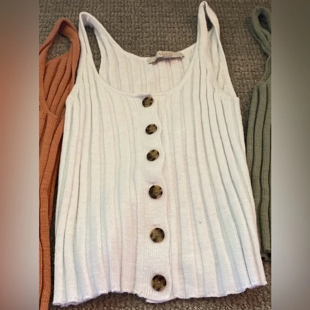 LOFT Cream Ribbed Button-Front Tank - Picture 1 of 2